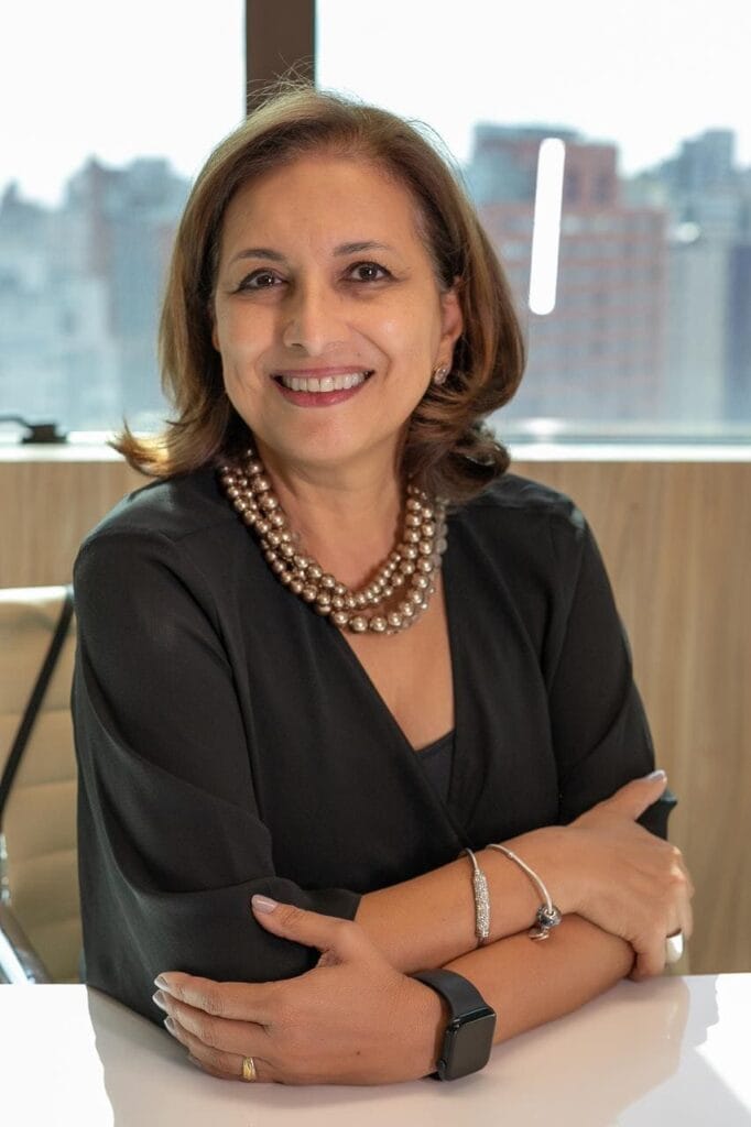 Denise Maria Alves Granja